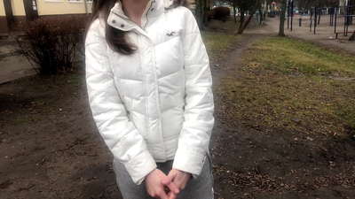 Stranger Ji bo Pereyên Kevirandin û Ketin. Rûsî Amator. Bi axaftinê.